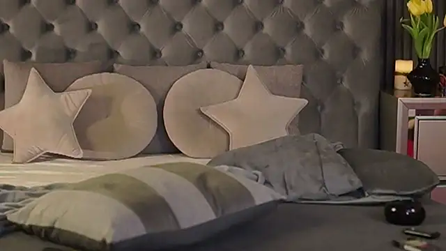 AmelyNoir online show from 01.19.25