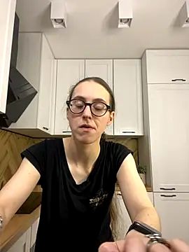 MartiniiSelenna online show from 11.27.25