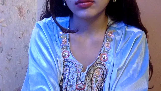 Snapshot of binisa_45 chatting on 12.19.24 binisa 45 online show from 12.19.24