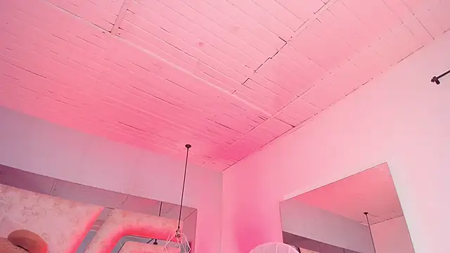 AngelineHeet online show from 04.18.26