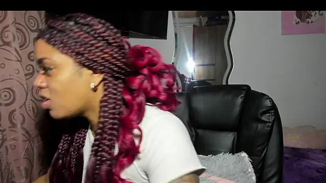 ladyrd1 online show from 12.03.25