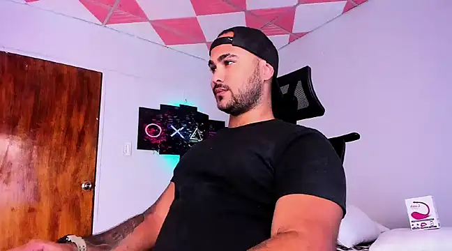 Sebas-hott online show from 01.09.25