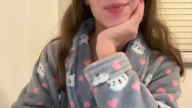 Snapshot of Kimpossible__ chatting on 09.29.25 Kimpossible online show from 09.29.25