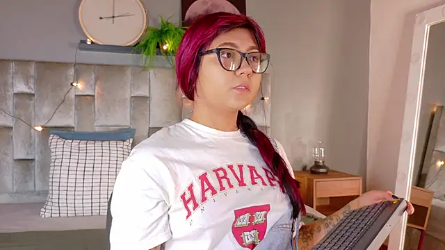 alaia-rogers online show from 10.10.25