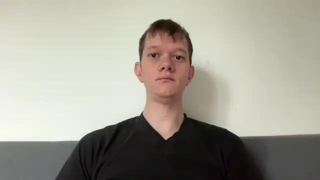 Snapshot of Cube933 chatting on 10.07.25 Cube933 online show from 10.07.25