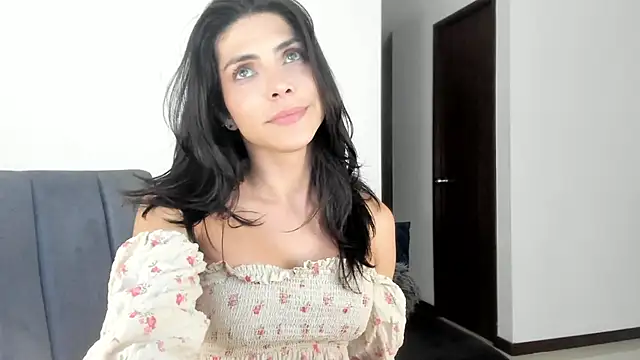 Snapshot of angelturned001 chatting on 03.06.25 angelturned001 online show from 03.06.25