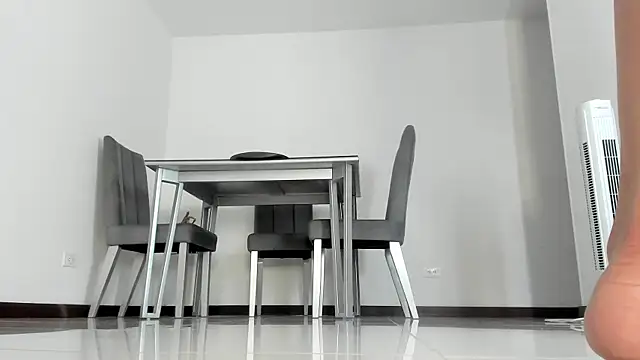 Snapshot of angelturned001 chatting on 03.20.25 angelturned001 online show from 03.20.25