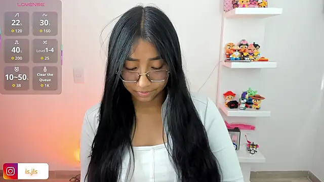 Snapshot of isa_bellaa0 chatting on 09.11.25 isa bellaa0 online show from 09.11.25