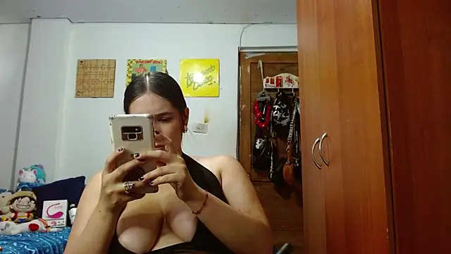 Snapshot of Naomi_D chatting on 03.14.25 Naomi D online show from 03.14.25