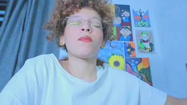 Ada gales  online show from 06.18.26