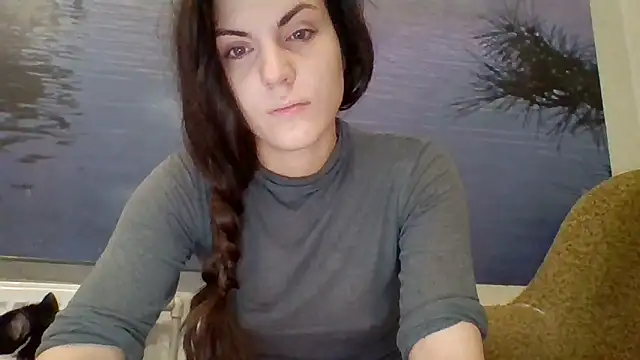 Snapshot of AliceTailor chatting on 11.23.25 AliceTailor online show from 11.23.25