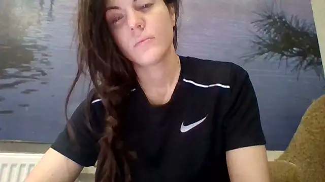 Snapshot of AliceTailor chatting on 11.24.25 AliceTailor online show from 11.24.25