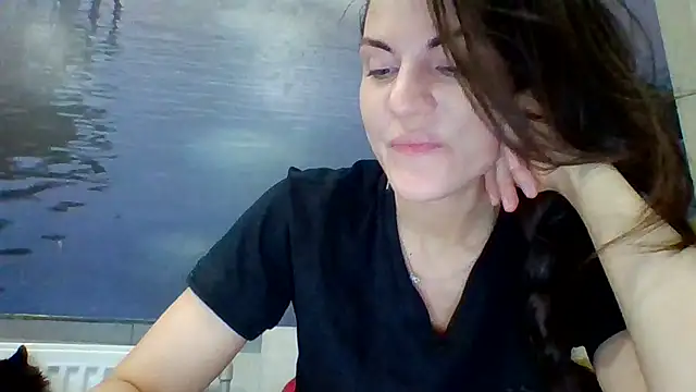 Snapshot of AliceTailor chatting on 12.02.25 AliceTailor online show from 12.02.25