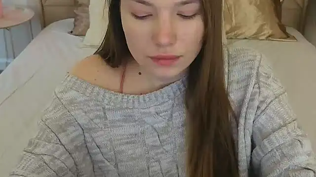 IceDanielles online show from 04.13.26