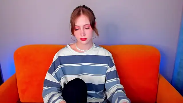 VitalinaBlue online show from 02.14.25