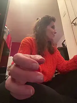 Lwhite1 online show from 02.12.25