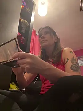 Lwhite1 online show from 11.13.25