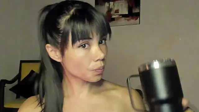 AnaHenao online show from 03.04.26