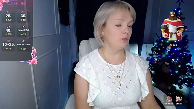 Snapshot of Juarnea chatting on 01.08.25 Juarnea online show from 01.08.25