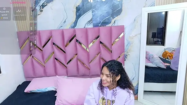 littleebonny online show from 11.27.25