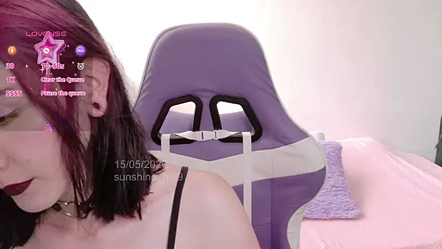 Snapshot of sunshine_girl9 chatting on 05.15.26 sunshine girl9 online show from 05.15.26