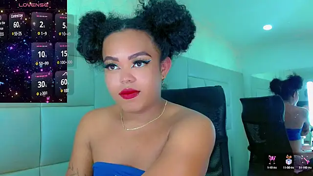 Snapshot of KayleighDreams_ chatting on 03.07.25 KayleighDreams online show from 03.07.25