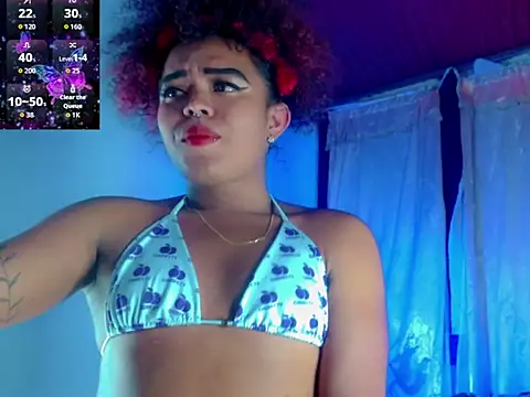 Snapshot of KayleighDreams_ chatting on 09.18.25 KayleighDreams online show from 09.18.25