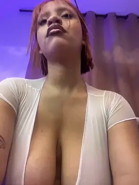 Snapshot of Charlotee_ chatting on 01.23.25 Charlotee  online show from 01.23.25