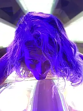 Snapshot of vixendoll87 chatting on 02.26.25 vixendoll87 online show from 02.26.25