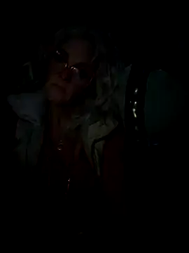 Snapshot of vixendoll87 chatting on 12.17.25 vixendoll87 online show from 12.17.25