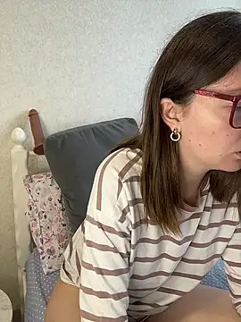 BeatriceTender online show from 05.08.26