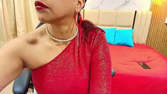 Anabella Thompson online show from 04.17.26