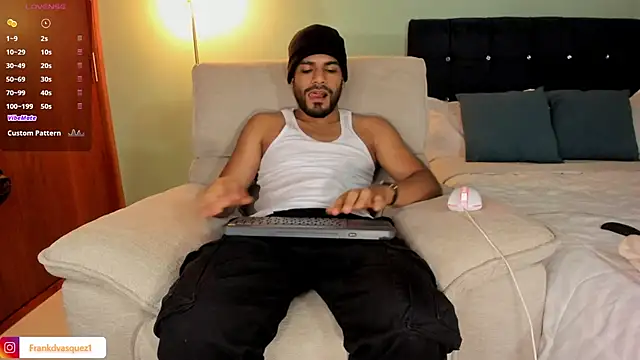 Neganhot  online show from 11.19.25