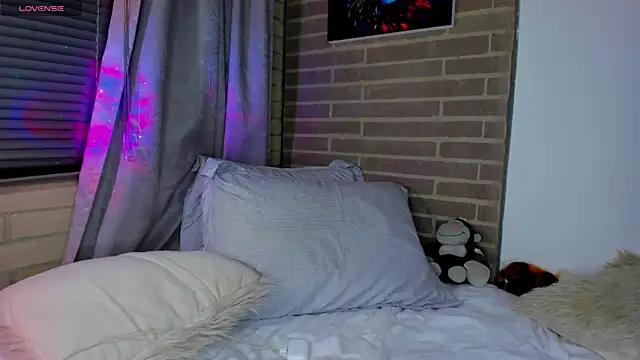 liam oficial02 online show from 04.22.26