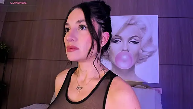 AgattaDuque online show from 11.28.25