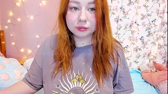 Snapshot of Milafoxxxy chatting on 01.09.25 Milafoxxxy online show from 01.09.25