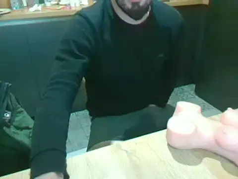 Snapshot of giorgakaci69 chatting on 12.27.24 giorgakaci69 online show from 12.27.24