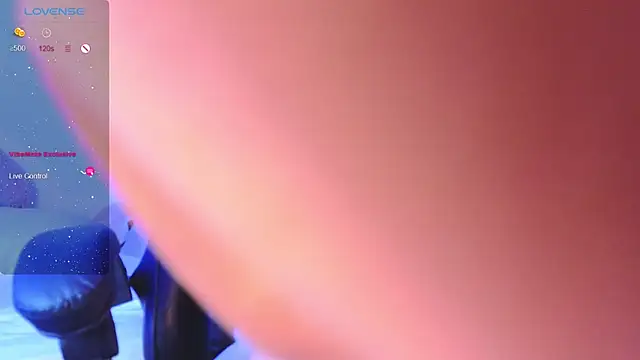 Snapshot of milly_03 chatting on 02.08.25 milly 03 online show from 02.08.25