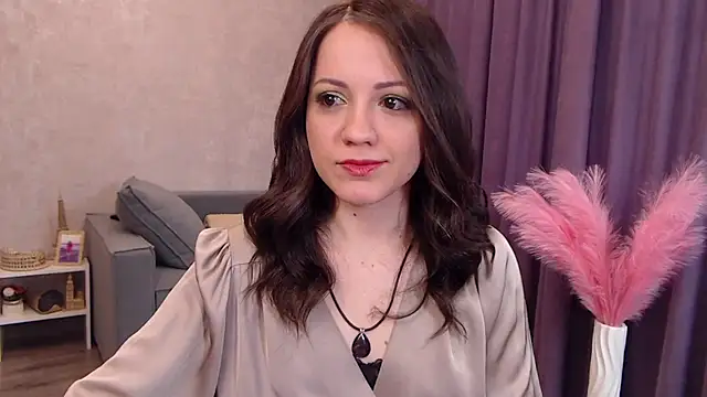 SusanMorado online show from 11.05.25