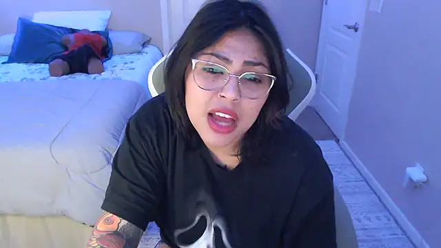 Snapshot of miacanela_xo chatting on 02.06.25 miacanela xo online show from 02.06.25