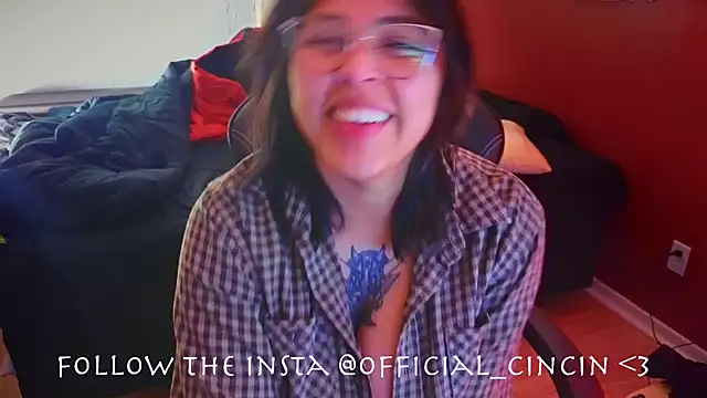 Snapshot of miacanela_xo chatting on 02.24.25 miacanela xo online show from 02.24.25