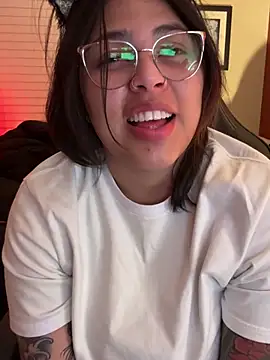 Snapshot of miacanela_xo chatting on 02.25.25 miacanela xo online show from 02.25.25