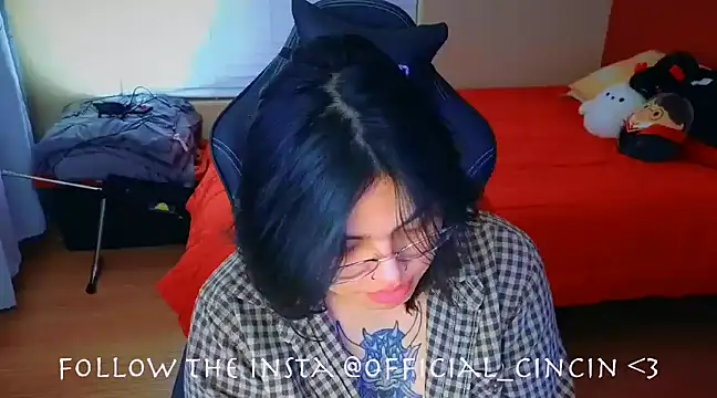 Snapshot of miacanela_xo chatting on 02.27.25 miacanela xo online show from 02.27.25