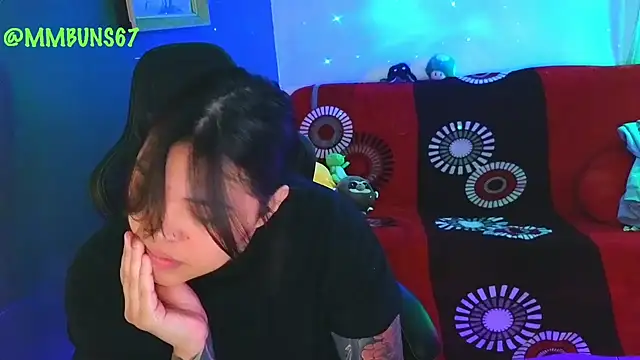 Snapshot of miacanela_xo chatting on 09.29.25 miacanela xo online show from 09.29.25