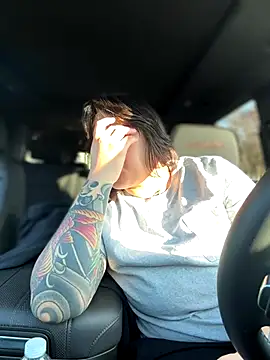 miacanela xo online show from 12.22.25