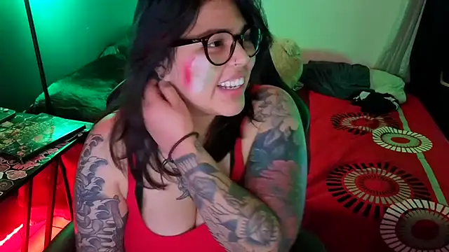 miacanela xo online show from 06.25.26