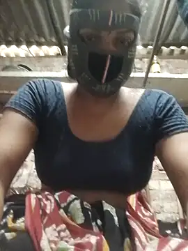 HotSexyBoudi online show from 12.17.24