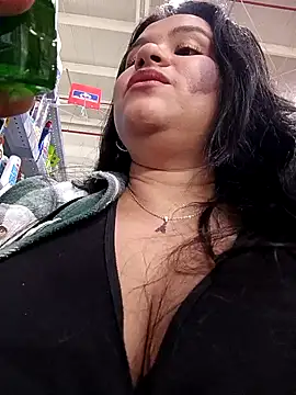 Julieta-tits online show from 01.28.25