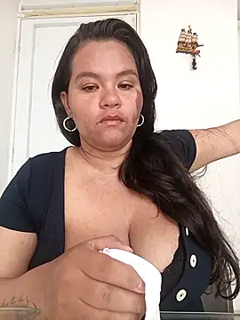 Julieta-tits online show from 05.15.26