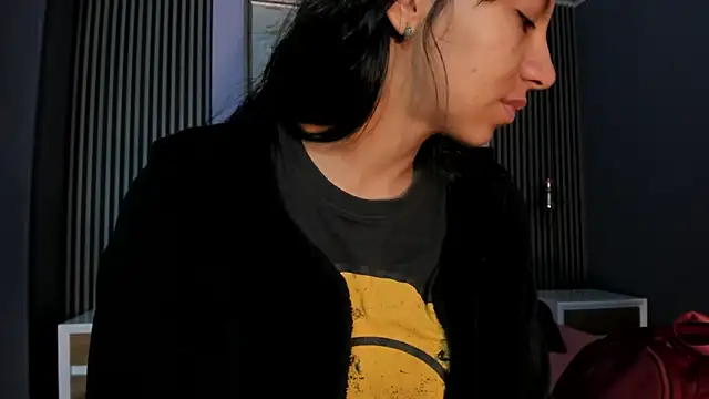 Tamaraakins online show from 02.28.25